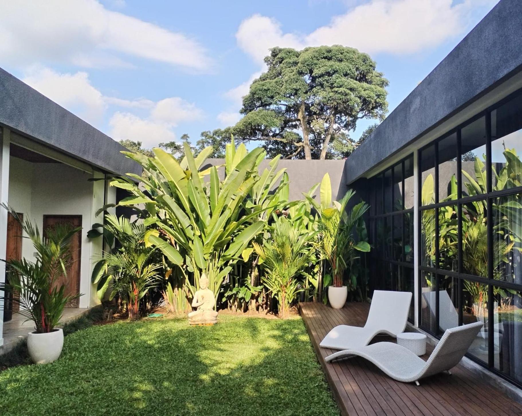 Villa Rouge - Loft Dimanisa Ubud Esterno foto